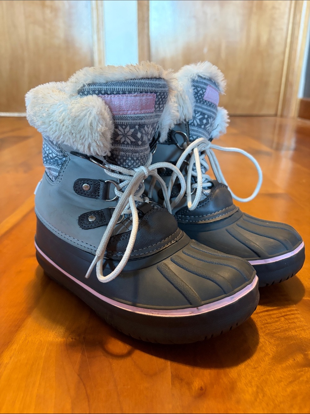 London Fog Kids Winter Boots - Size 1